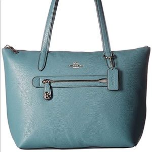 OFFERS!! NWT! Baby blue “marine” coach taylor tote